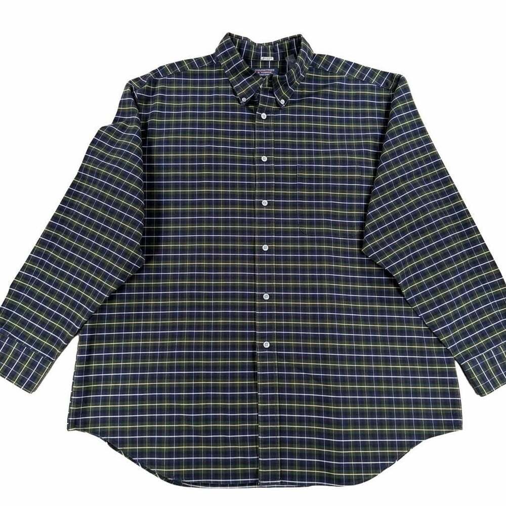 Roundtree & Yorke Easy Care Men's Long Sleeve Button-Down Plaid Shirt